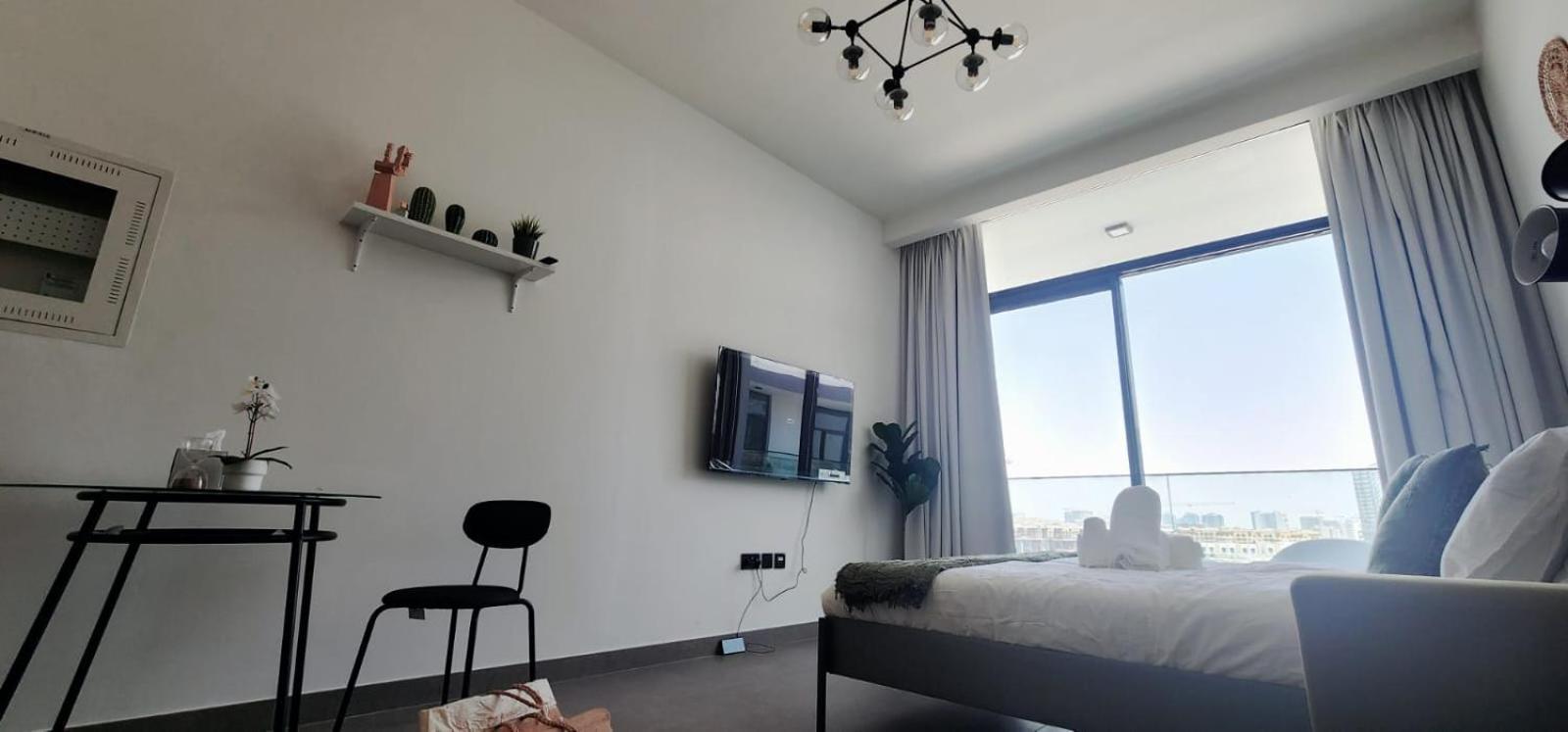 Apartment Luxury Retreat, Heart Of Jvc Oxford Terrace Dubai
