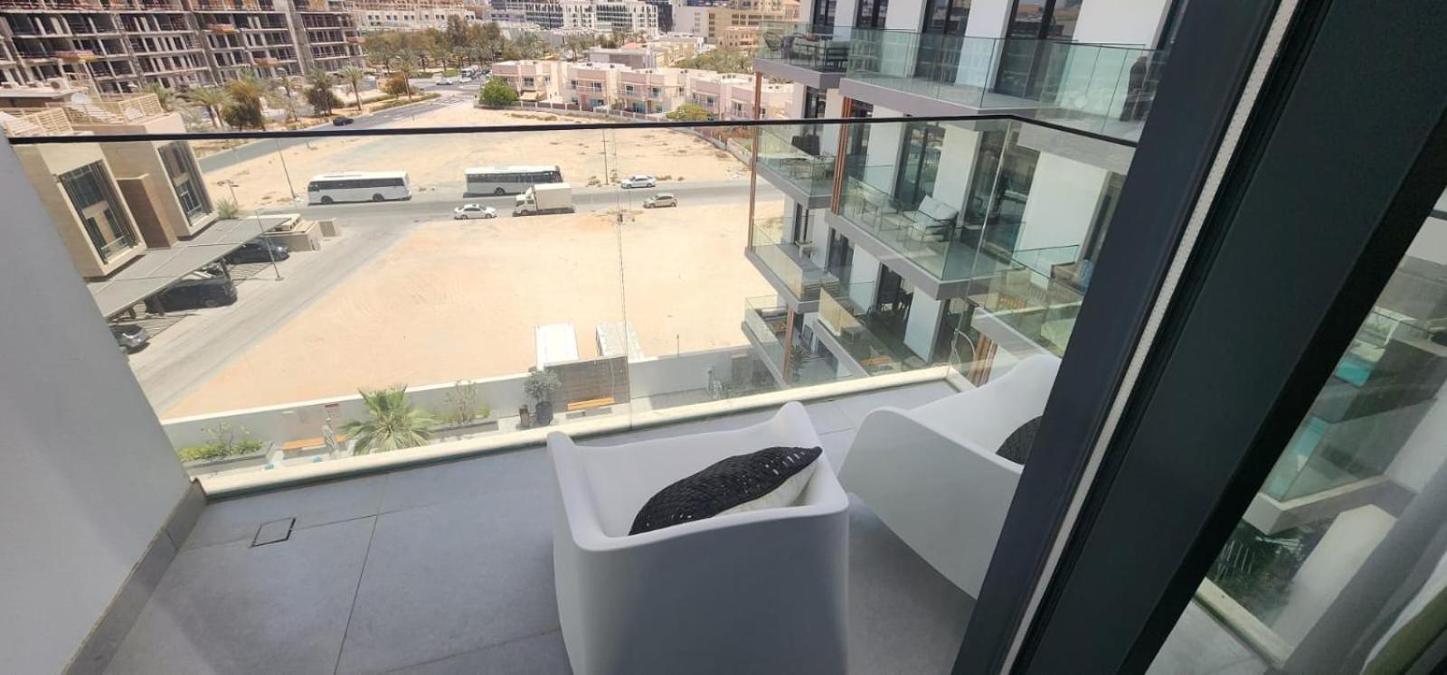 Apartment Luxury Retreat, Heart Of Jvc Oxford Terrace Dubai